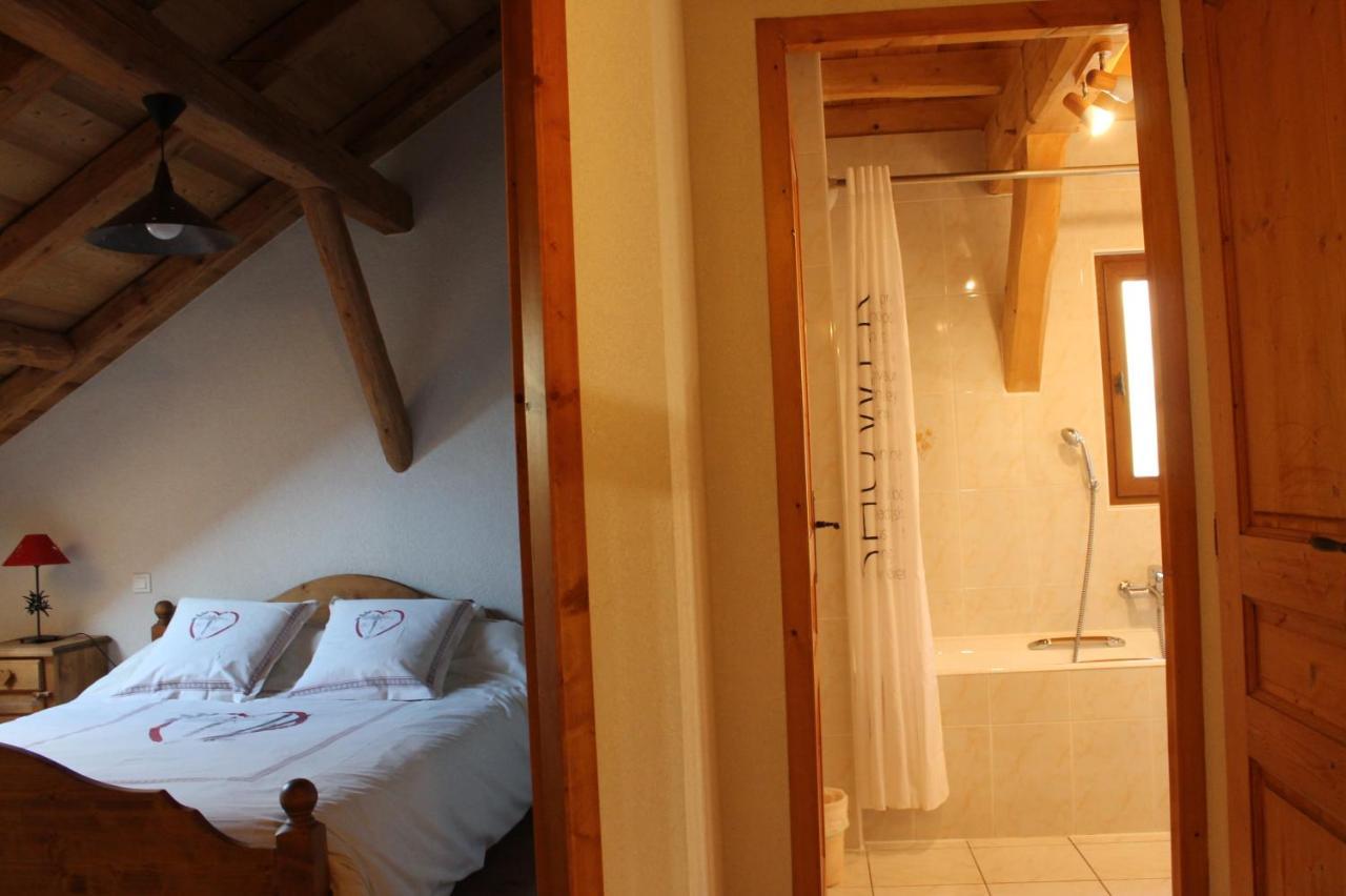 La Ferme De Sous-Lachat Samoëns Dış mekan fotoğraf