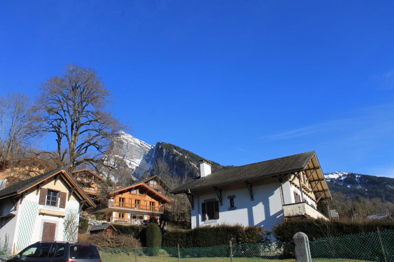 La Ferme De Sous-Lachat Samoëns Dış mekan fotoğraf
