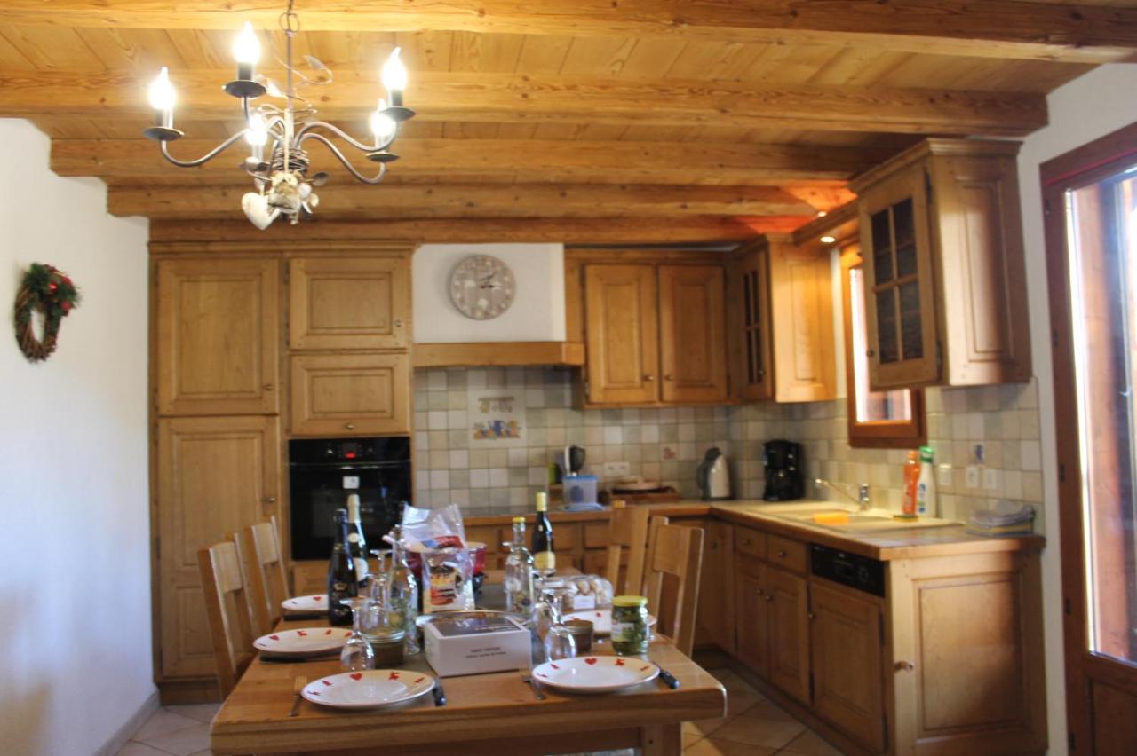 La Ferme De Sous-Lachat Samoëns Dış mekan fotoğraf